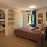 Apartamento Roza Ston